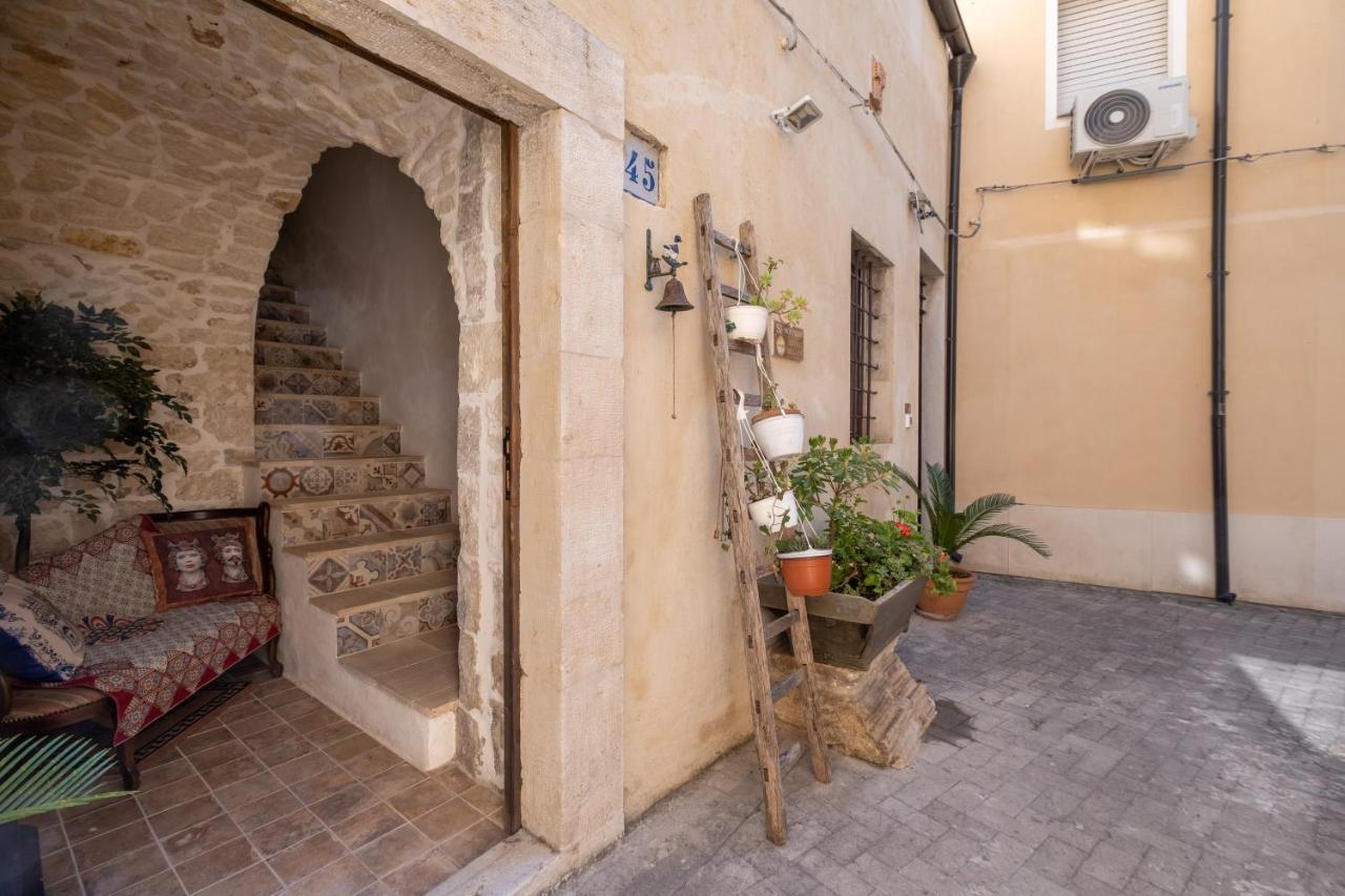 Si-Moutique Le Case Degli Avi Barocche, Con Terrazza Panoramica Modica Zewnętrze zdjęcie