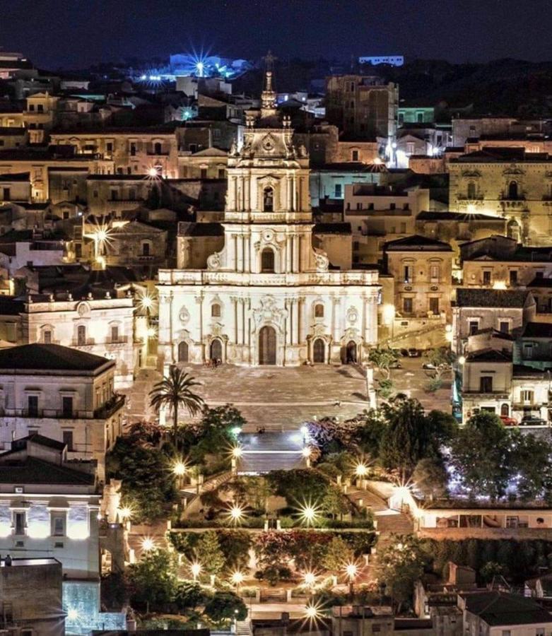 Si-Moutique Le Case Degli Avi Barocche, Con Terrazza Panoramica Modica Zewnętrze zdjęcie